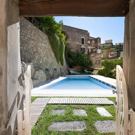 招待所 With Pool 阿马尔菲