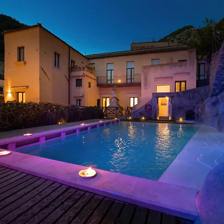 招待所 With Pool 阿马尔菲