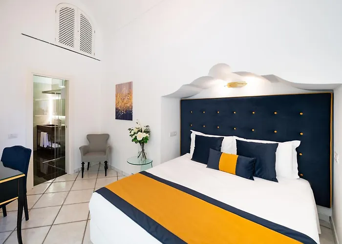 With Pool 4* Amalfi