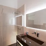 Πανσιόν With Pool 4*