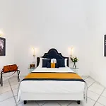 Гостевой дом With Pool 4*