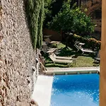 With Pool Гостевой дом Амальфи