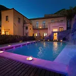Πανσιόν With Pool Αμάλφι