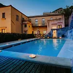 Πανσιόν With Pool Αμάλφι