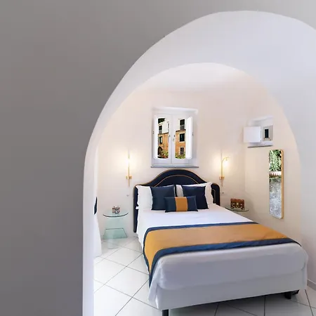 With Pool 4* Amalfi