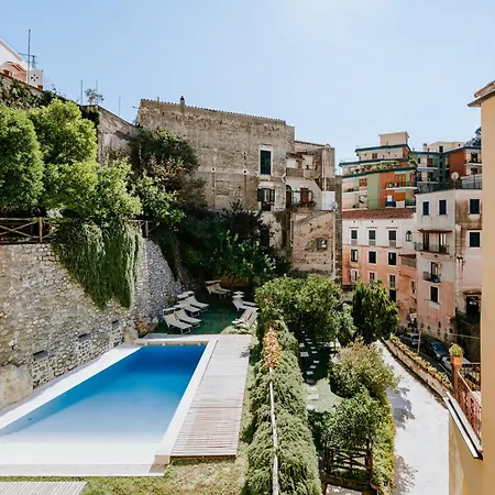 With Pool 4* Amalfi